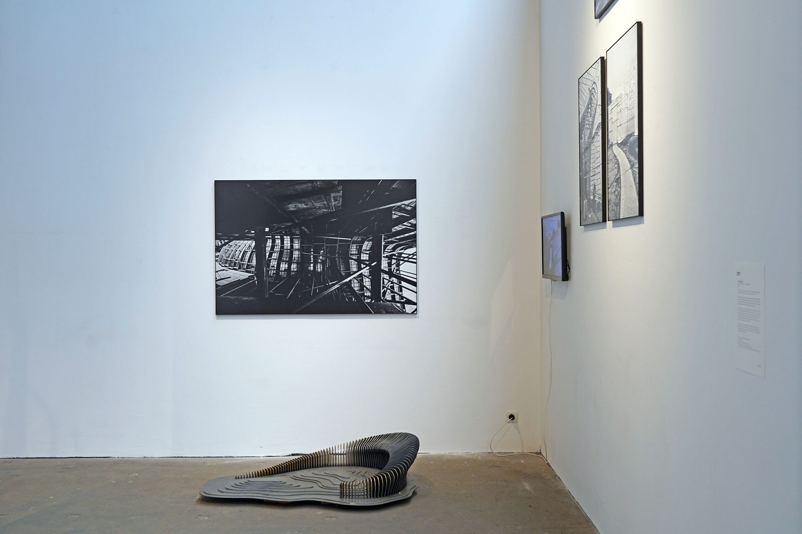 Will Beckers, The merriment of the fragmentation, Verbeke Foundation, zomertentoonstelling 2026, ruimtelijk werk, sculptuur, installaties